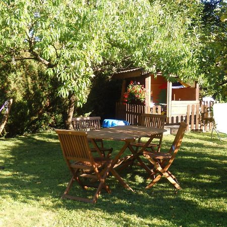 Bed and Breakfast Au Coeur Des Alpes Marignier Exterior foto
